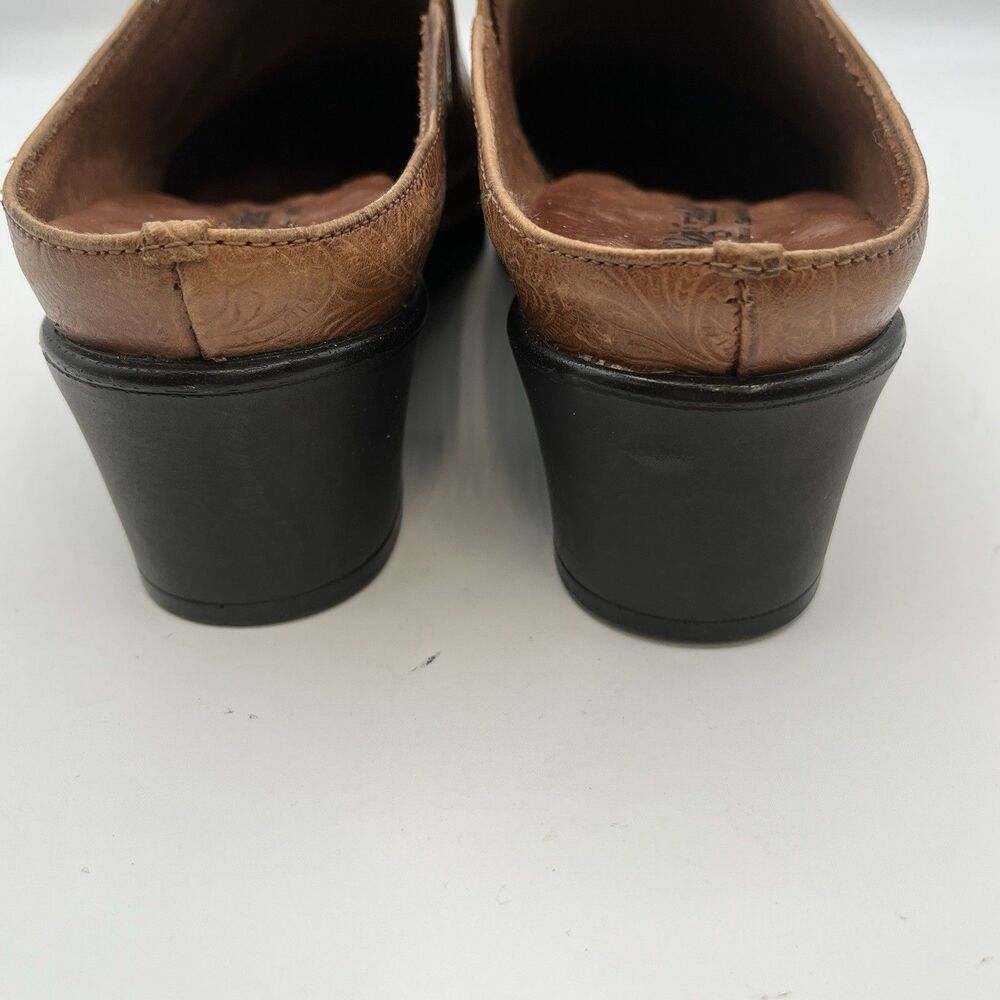 Women's Walking Cradles Caden Western Embossed Brown Leather Mules/Clogs  Sz 8‎ - Picture 6 of 10